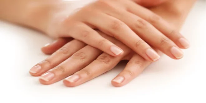 Clear Nails: A Comprehensive Guide to Achieving and Maintaining Healthy, Beautiful Nails Clear Nails: 10 Proven Tips for Healthy, Beautiful Nails Fast!
