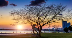 damariscotta me: Discover 7 Amazing Reasons to Visit Now!